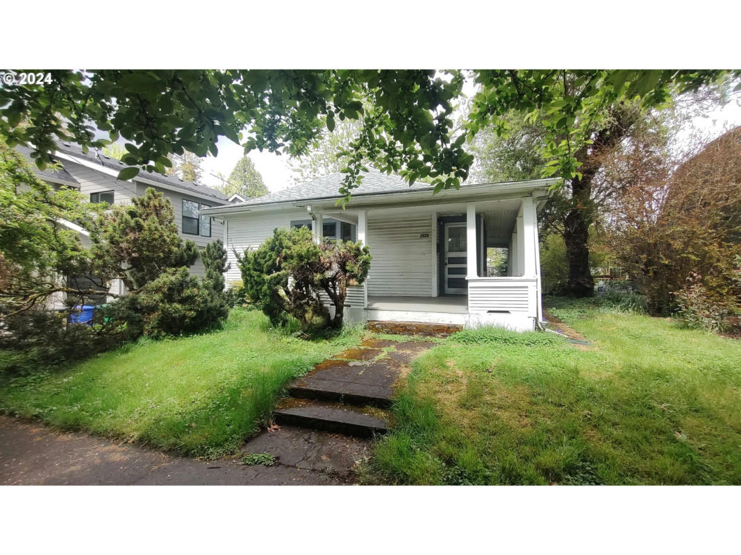 1515 SE KNIGHT ST, PORTLAND, OR 97202, photo 1 of 5