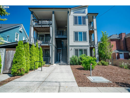 2155 NE DAVIS ST APT 302, PORTLAND, OR 97232 - Image 1