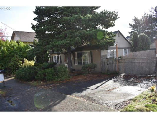 14018 SE DIVISION ST, PORTLAND, OR 97236, photo 2 of 9