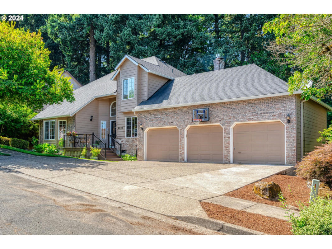 9725 SW 163RD AVE, BEAVERTON, OR 97007, photo 1 of 43